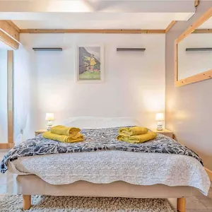 chalet-mirador.hotels-rhonealpes.com/